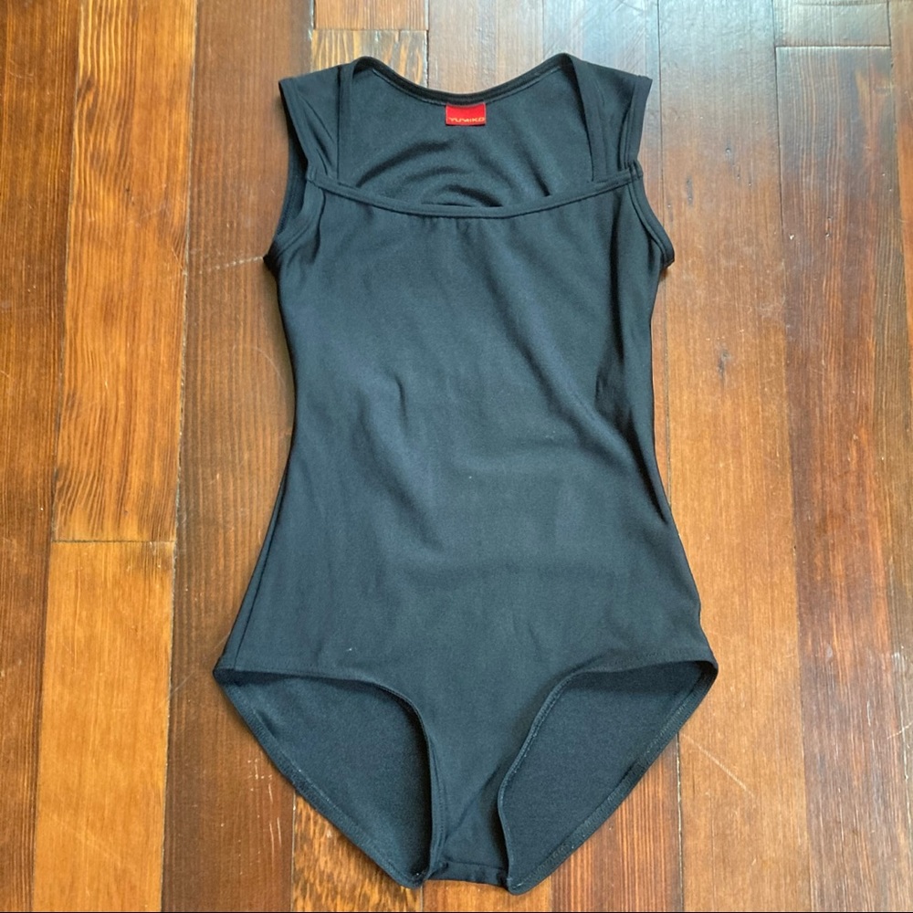 Yumiko Black Sleeveless Bodysuit